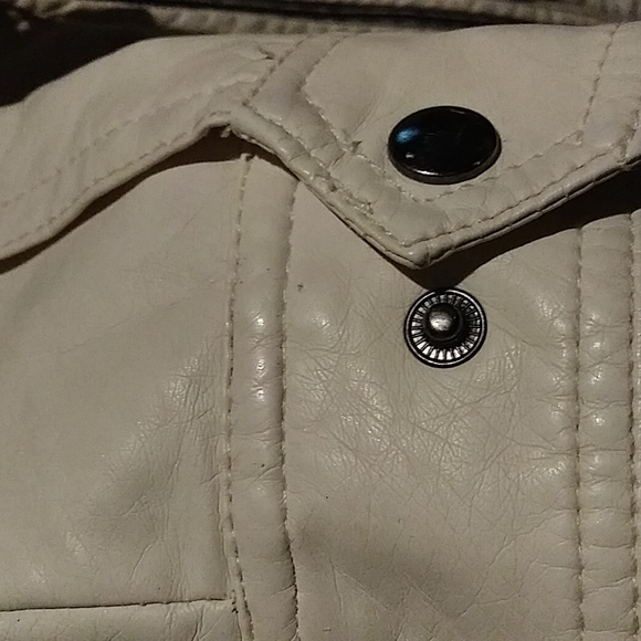 Jacket - Picture 4 of 9